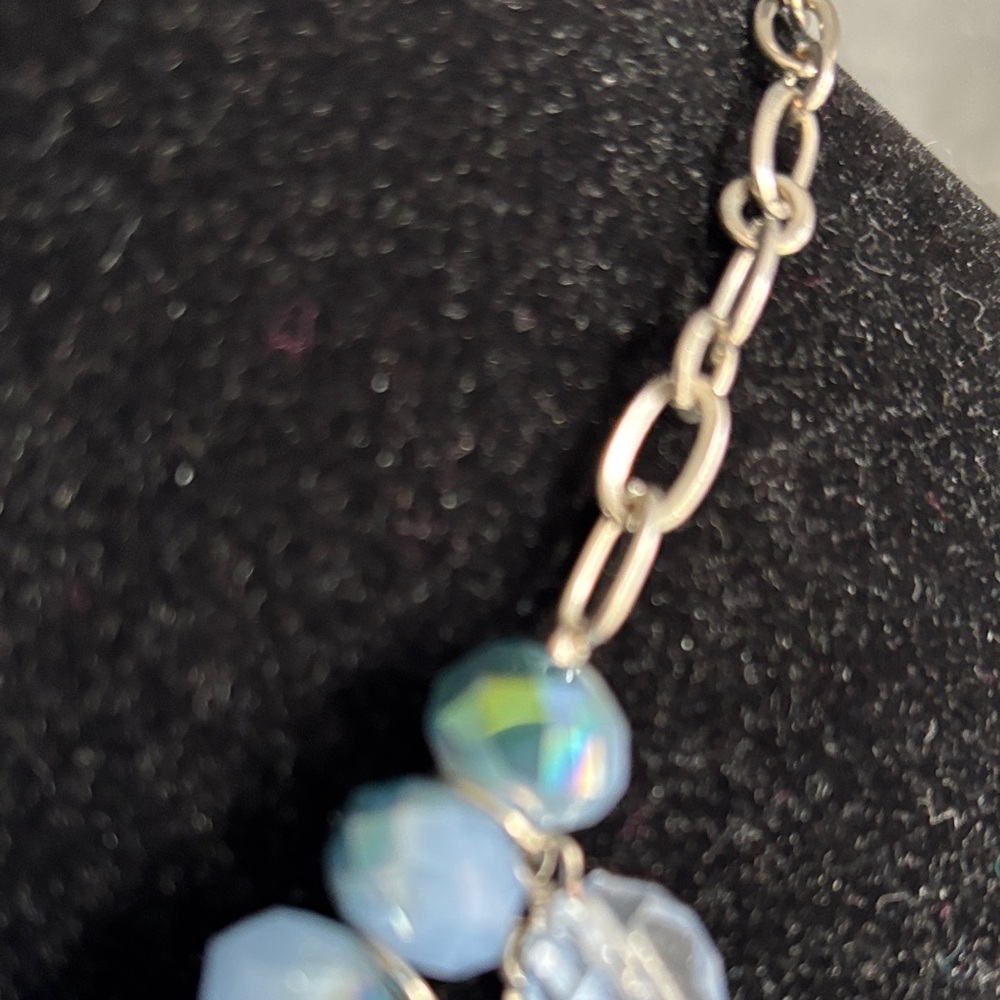 Statement Necklace - Picture 4 of 9